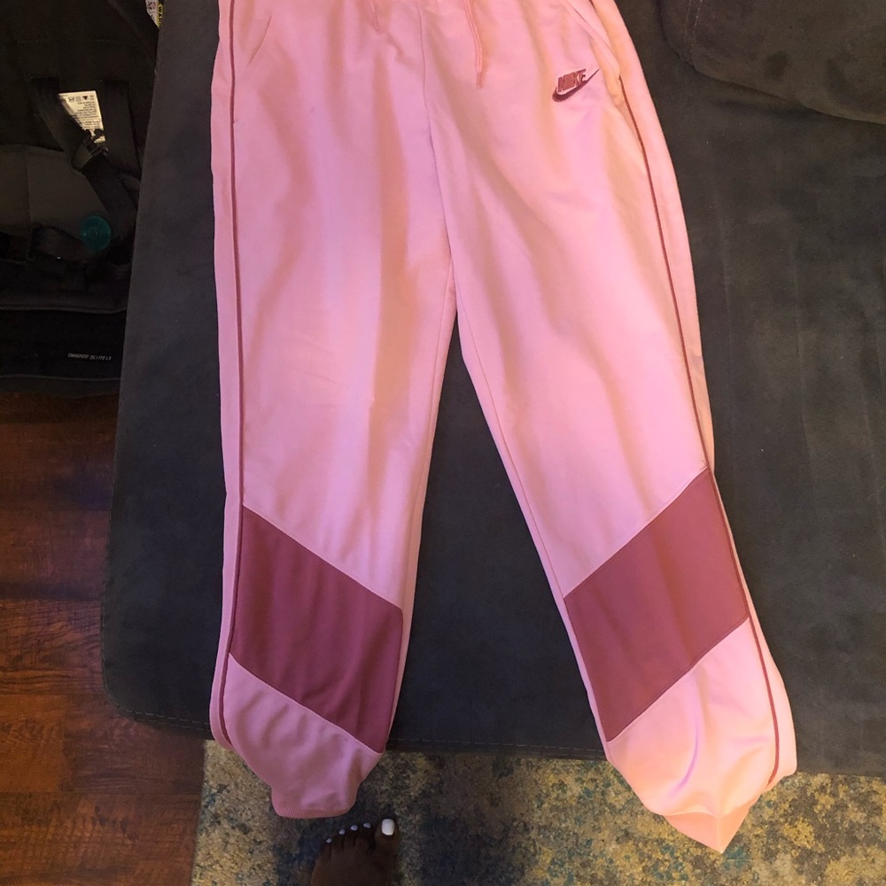 Nike Set - Picture 5 of 5